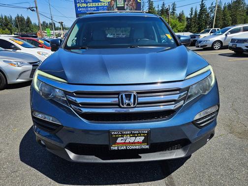 Obsidian Blue Pearl 2018 Honda Pilot EX
