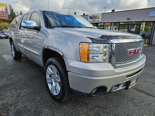 2008 GMC Sierra 1500 Denali Crew Cab