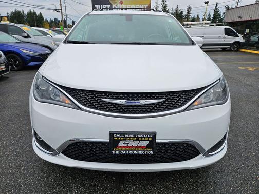 2019 Chrysler Pacifica Touring L