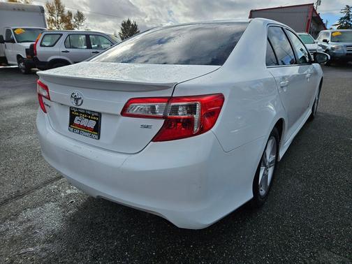 2014 Toyota Camry SE
