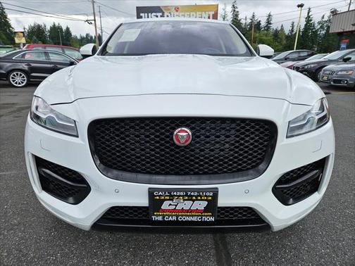 2017 Jaguar F-PACE 35t R-Sport