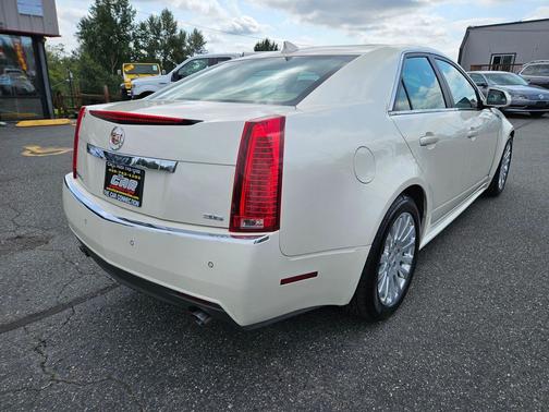White Diamond Tricoat 2010 Cadillac CTS Performance
