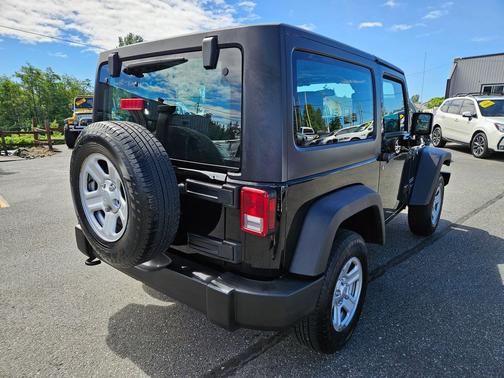 Black Clearcoat 2016 Jeep Wrangler Sport