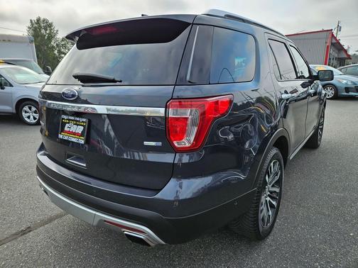 2017 Ford Explorer Platinum