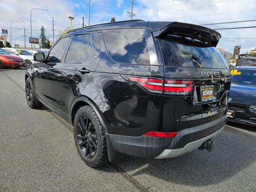 Narvik Black 2018 Land Rover Discovery HSE