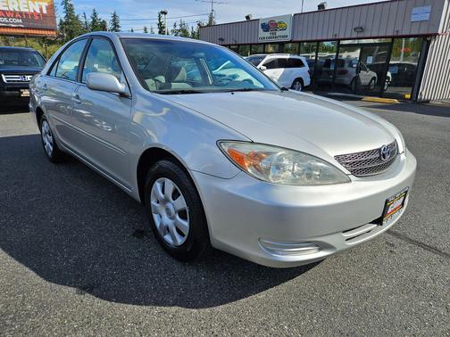 2003 Toyota Camry LE