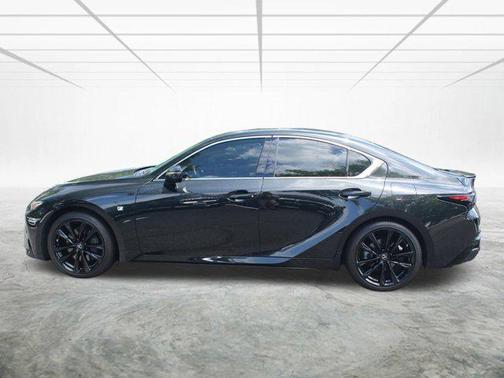 2022 Lexus IS 350 Base