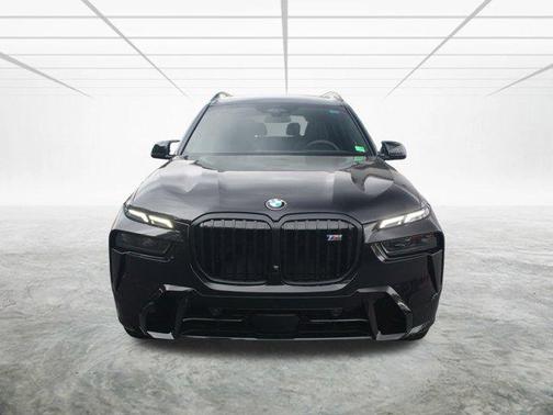 2026 BMW X7 M60i