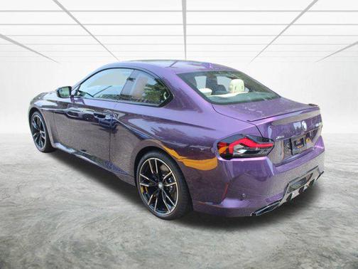 2025 BMW M240 i xDrive