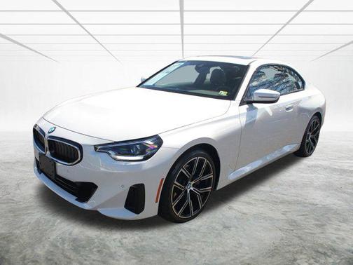 2024 BMW 230 i xDrive
