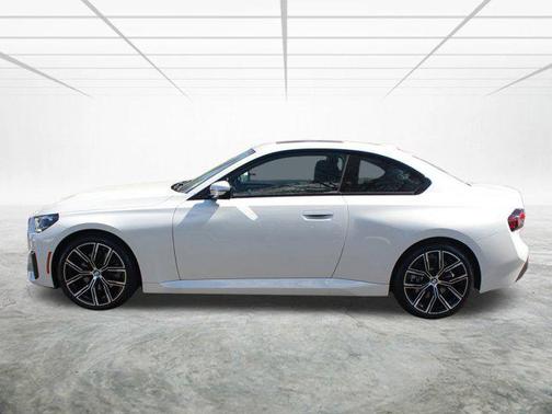 2024 BMW 230 i xDrive