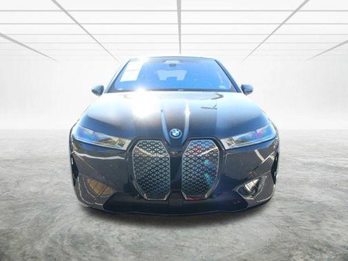 2023 BMW iX M60