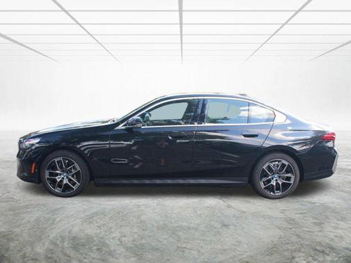 2024 BMW i5 eDrive40