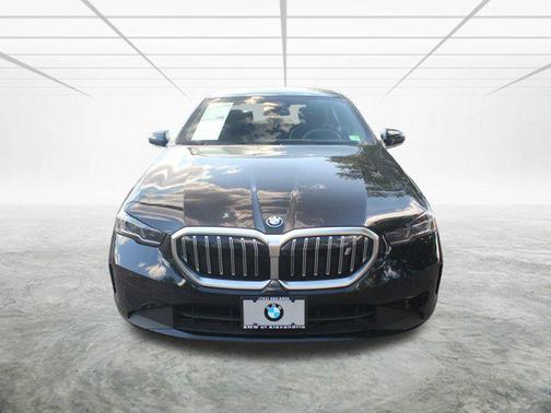 2024 BMW i5 eDrive40