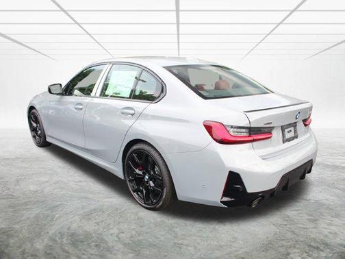 2025 BMW 330 i xDrive