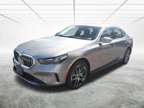 2025 BMW i5 xDrive40