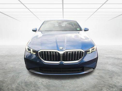 2026 BMW 530 i xDrive