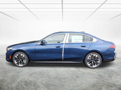2026 BMW 530 i xDrive