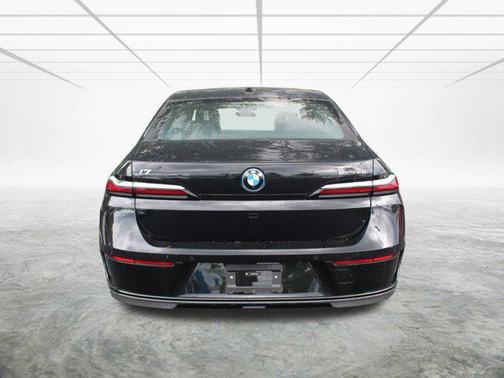 2025 BMW i7 eDrive50