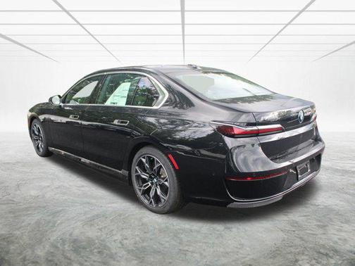 2025 BMW i7 eDrive50