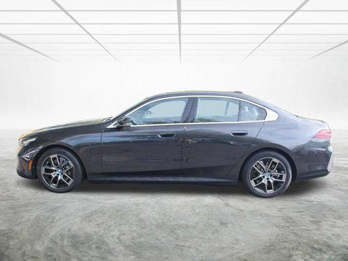2025 BMW i5 xDrive40