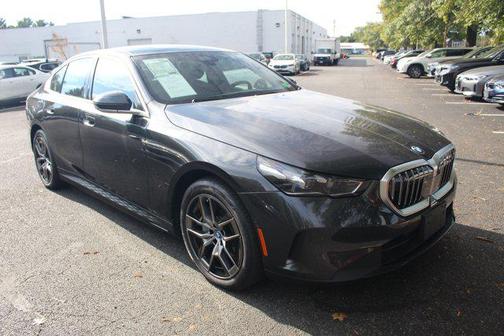 2025 BMW i5 xDrive40