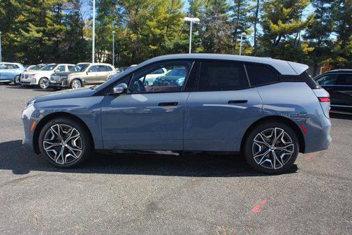 2026 BMW iX xDrive45