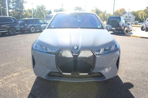 2026 BMW iX xDrive45