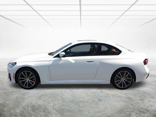2024 BMW 230 i xDrive