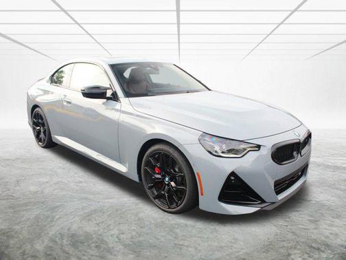 2025 BMW M240 i xDrive