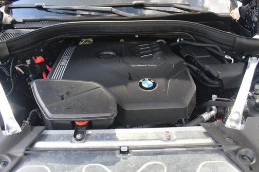 2025 BMW X4 xDrive30i
