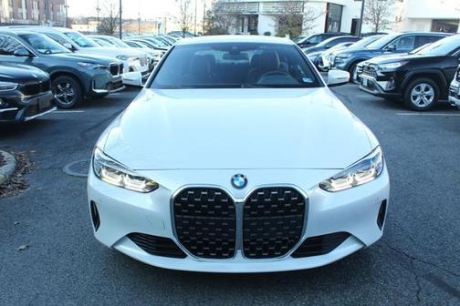 Photo 3 of 28 of 2022 BMW 430 i xDrive