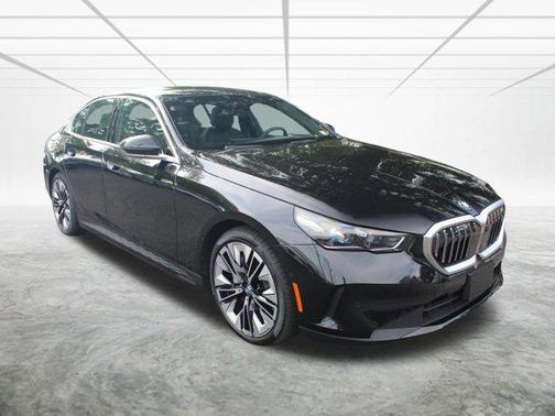 2025 BMW i5 xDrive40