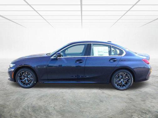 2025 BMW 330 i xDrive