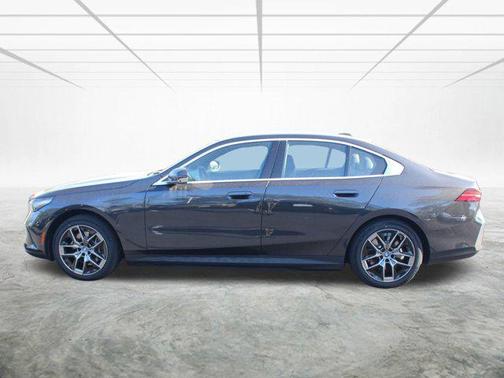 2024 BMW i5 eDrive40