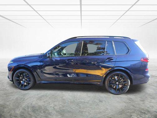 2026 BMW X7 M60i