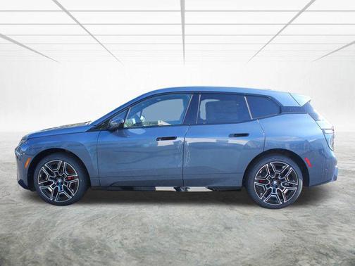 2026 BMW iX xDrive45