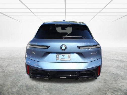 2026 BMW iX xDrive45