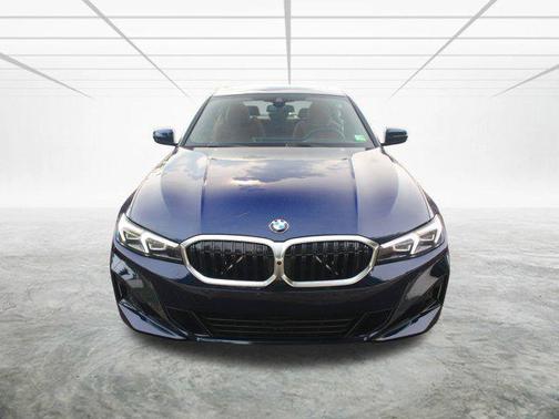 2025 BMW 330 i xDrive