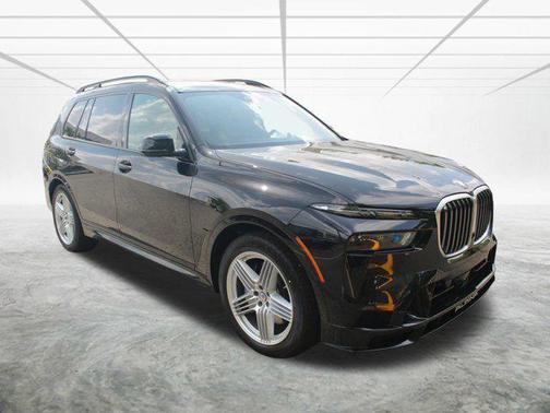 2025 BMW X7 ALPINA XB7
