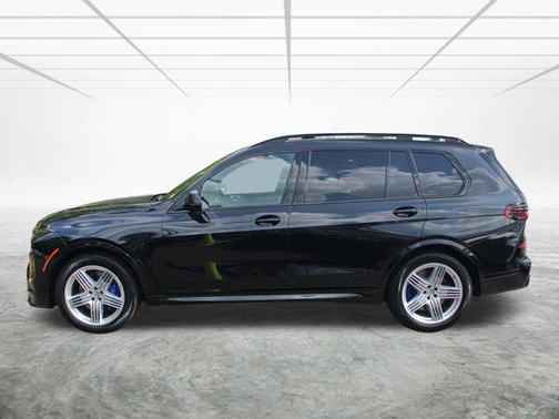 2025 BMW X7 ALPINA XB7