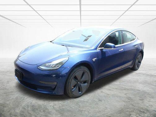 2020 Tesla Model 3 Long Range