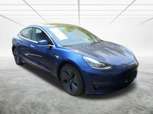 2020 Tesla Model 3 Long Range