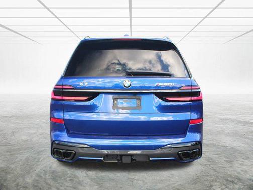 2026 BMW X7 M60i