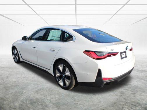 2025 BMW i4 Gran Coupe xDrive40