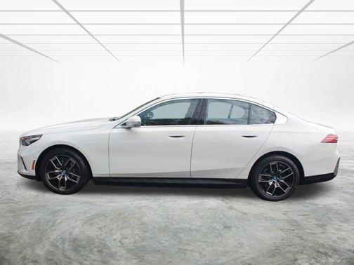 2025 BMW i5 xDrive40