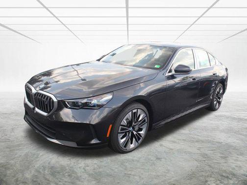 2026 BMW i5 xDrive40