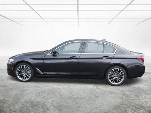 2022 BMW 530 i xDrive