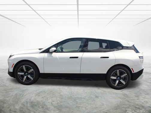 2023 BMW iX xDrive50