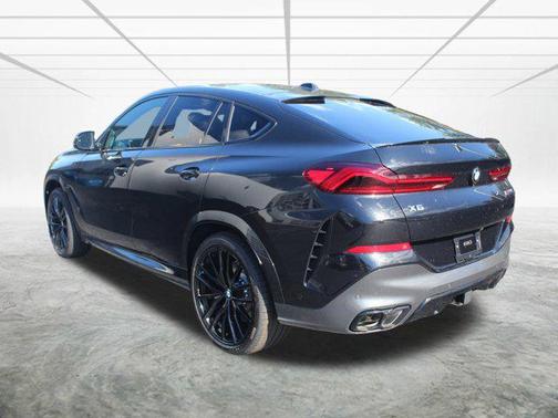2026 BMW X6 M60i